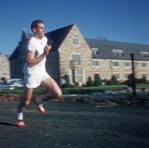 male_athlete_running_c1961.jpg.jpg