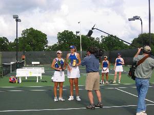 tennis_ncaa_double_finals_20040517_004.jpg.jpg