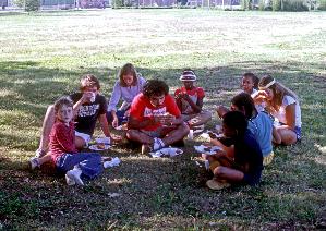 Kinney_voulnteers_picnic with children_c1978.jpg.jpg