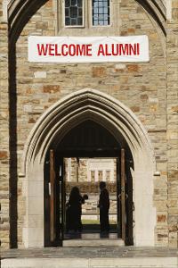 Welcome_Alumni_Sign_2011_001.jpg.jpg