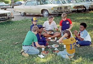 Kinney_volunteer_picnic with children_c1978_002.jpg.jpg