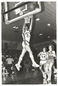 Basketball_men_1979.JPG.jpg