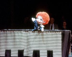 Theater_Carnival_1983_puppet_27.jpg.jpg