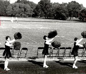 Life_cheerleaders_about_1969.JPG.jpg